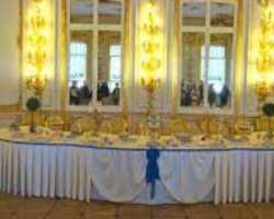 The Courtiers-in-Attendance is a Small Dining Room The Courtiers-in-Attendance is a Small Dining Room close to the Great Hall. Its ceiling was painted by a student of the Russian School. There are also